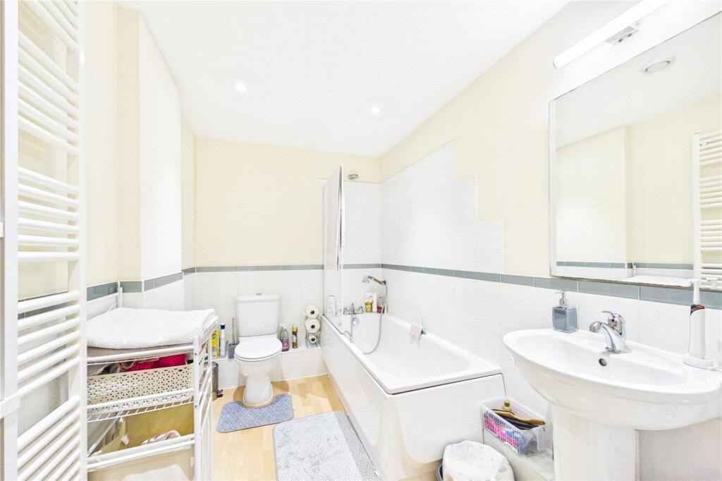 Apartment in Basingstoke and Deane, Basingstoke - View 5