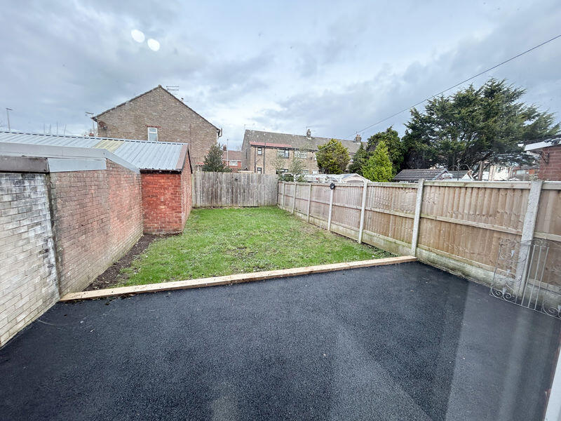 3 Beckway Avenue, Blackpool, FY3 8JY photo 4