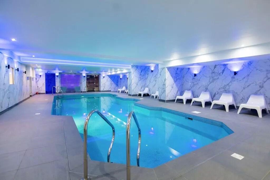 124/21 Lothian House, Lothian Road, Edinburgh, EH3 9BG photo 4