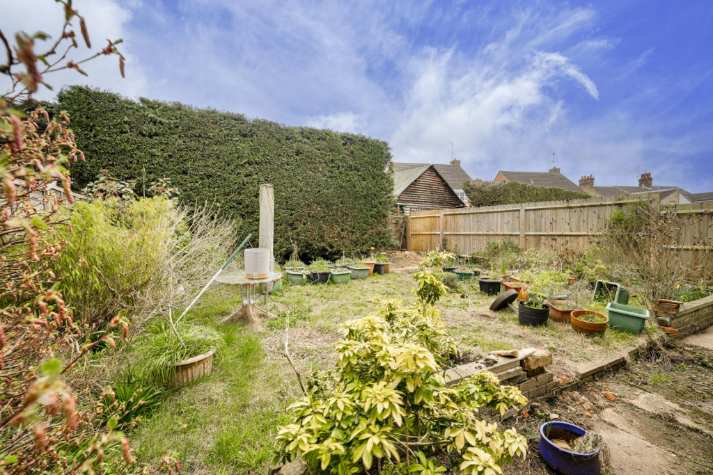 Shepherds Mead, Leighton Buzzard photo 2