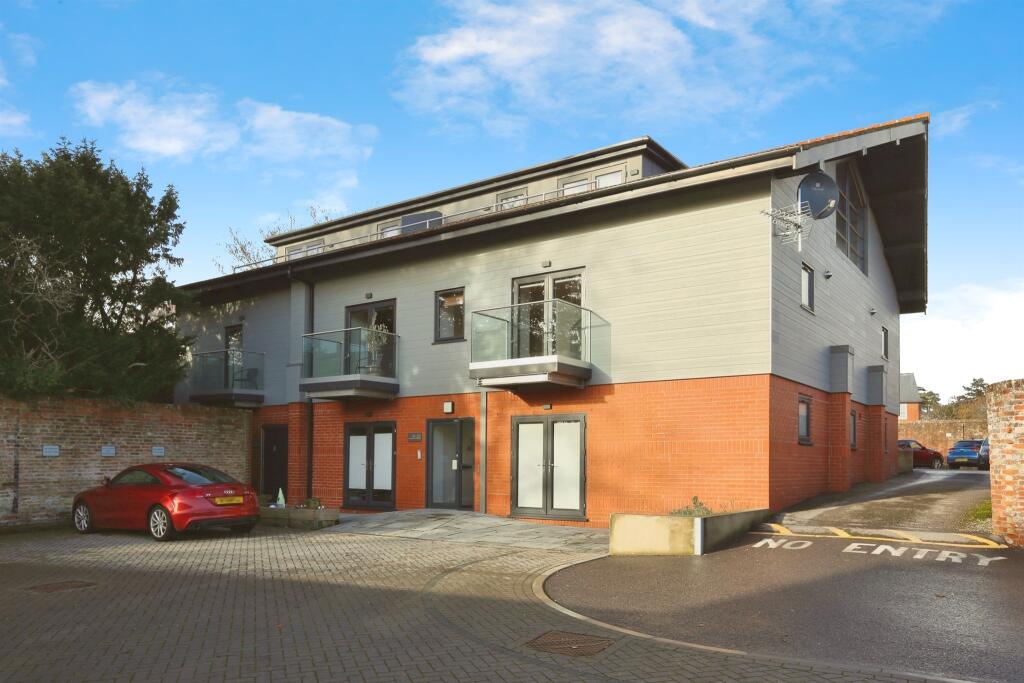 Main image of property: Wykeham Place, FAREHAM