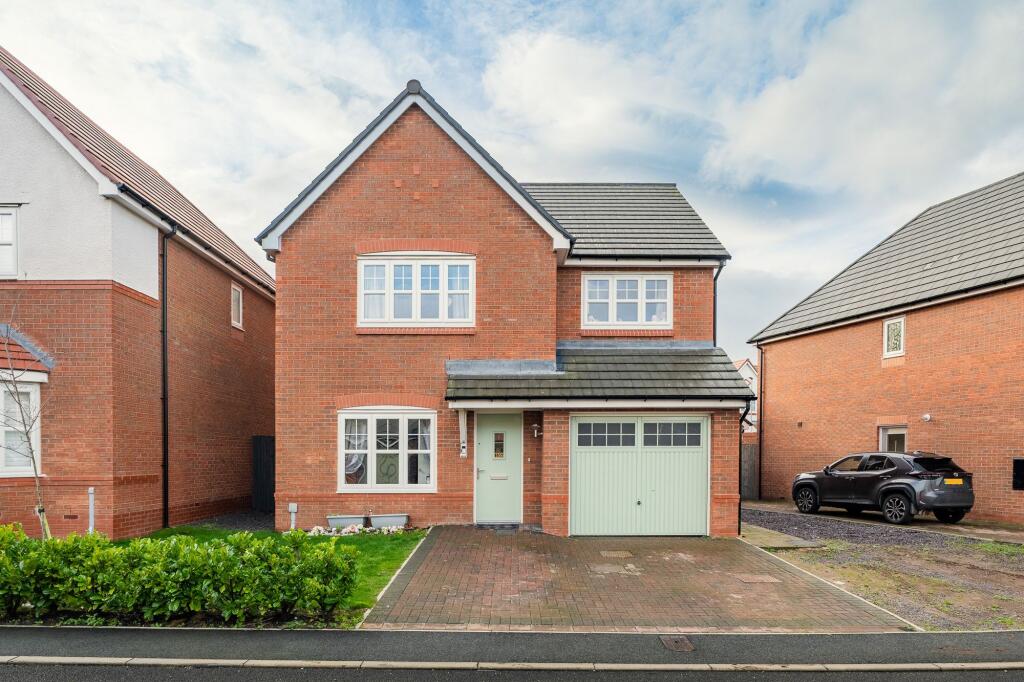 Main image of property: Ffordd Porthdy, Rhuddlan, LL18