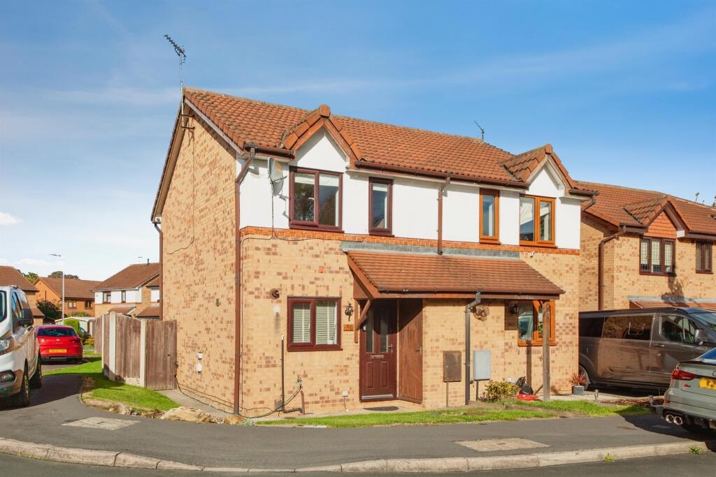 Main image of property: Parkinson Close, WAKEFIELD