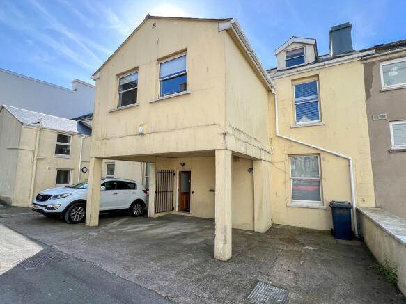 11-12 Hope Street, Douglas