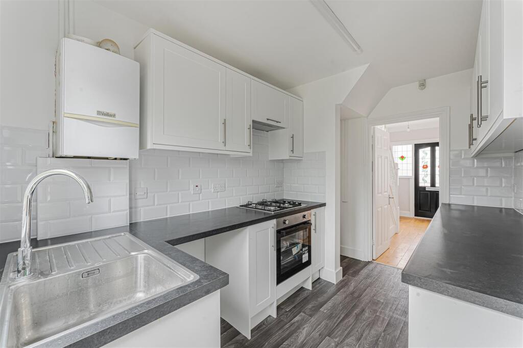 Balgonie Road, North Chingford - More