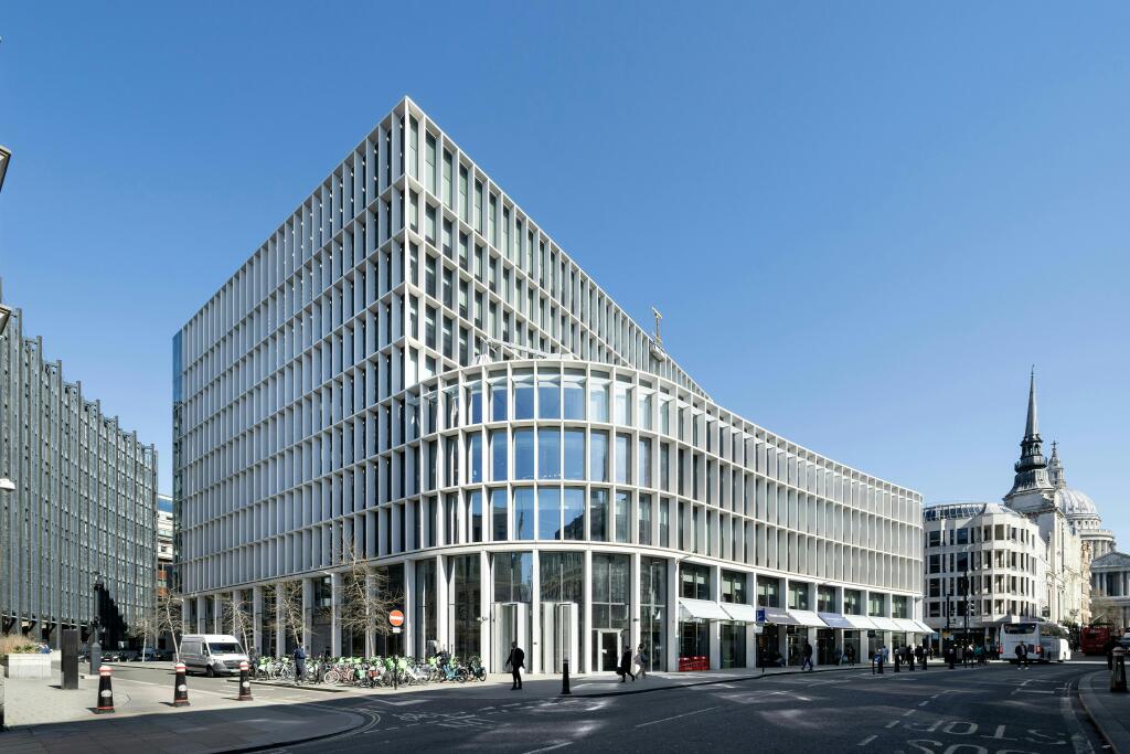 f51579a063357ba2d612ed26f06370b0-1newludgate1.jpg