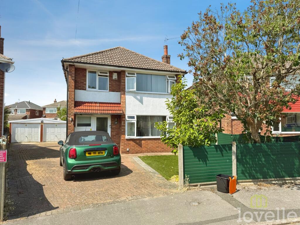 Main image of property: Ludford Crescent, Gainsborough, DN21
