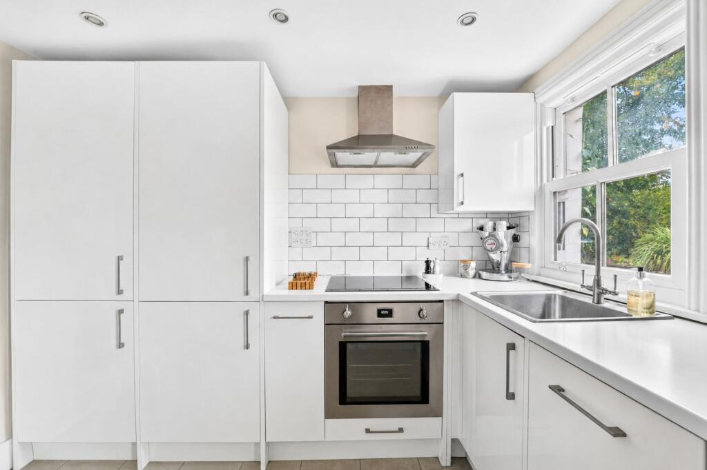 Apartment in London, Ferme Park, Stroud Green - View 5