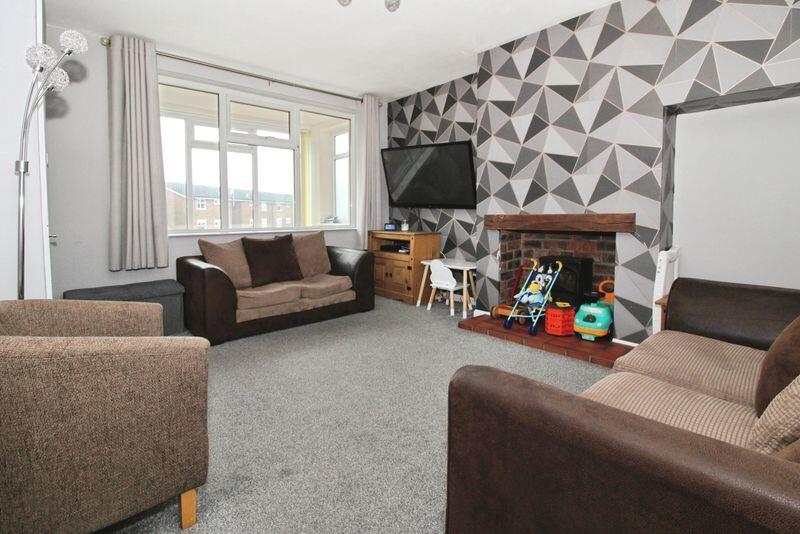 Daw End Lane, Rushall, WS4 1LD photo 2