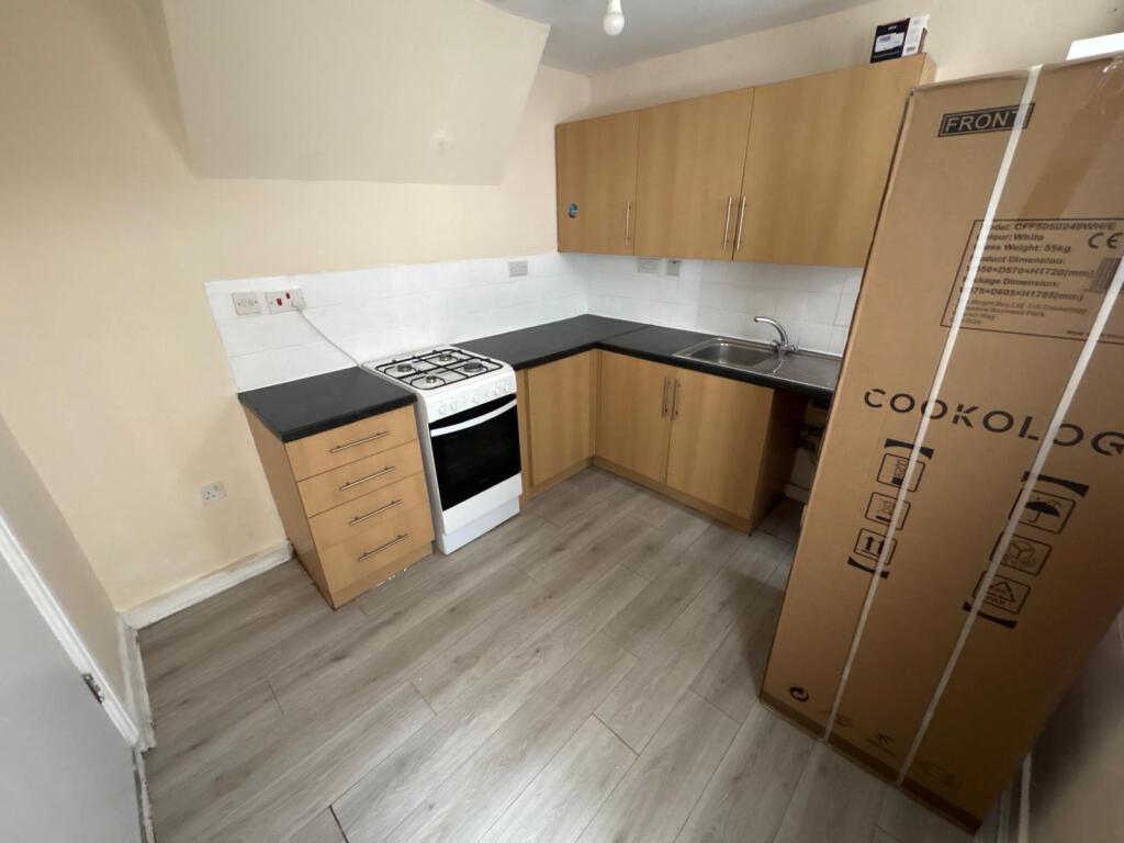 House in London - View 3