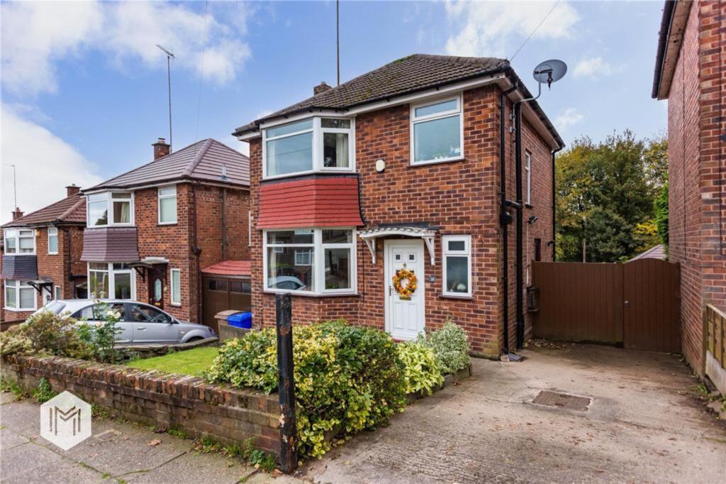 Main image of property: St. John Street, Swinton, M27