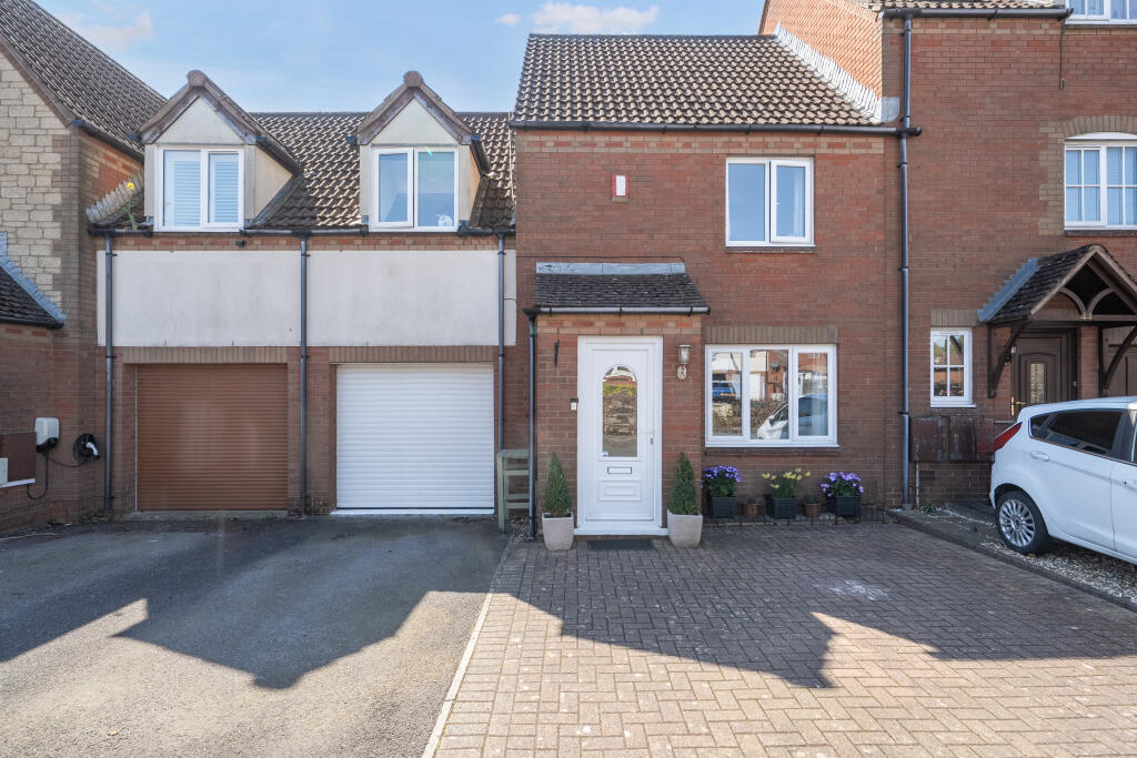 Main image of property: Abbotsbury Way, St Andrews Ridge, Swindon, SN25