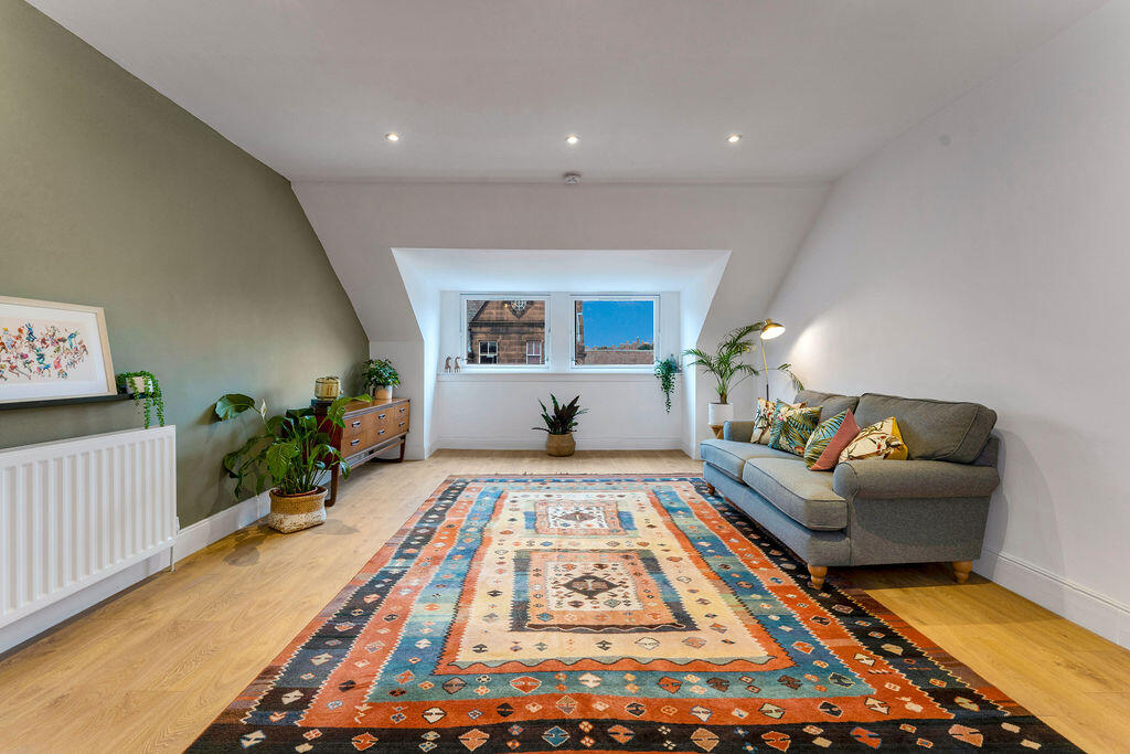 Apartment in Edinburgh, Lauriston, Tollcross - View 5