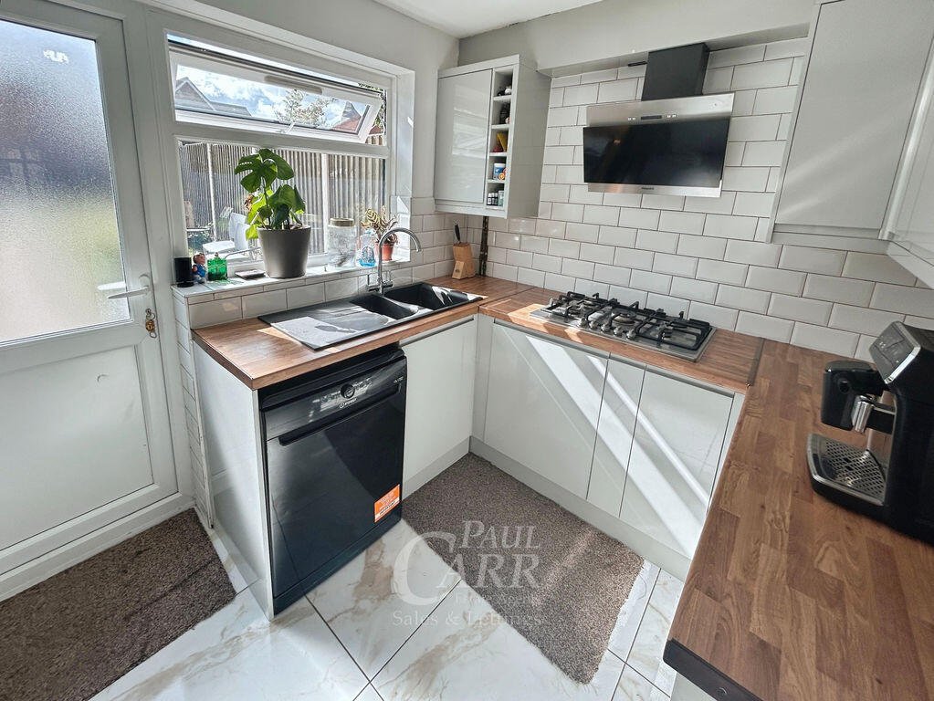 House in Sandwell, Hamstead - More