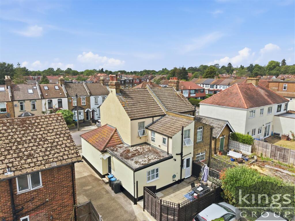 Apartment in London - More