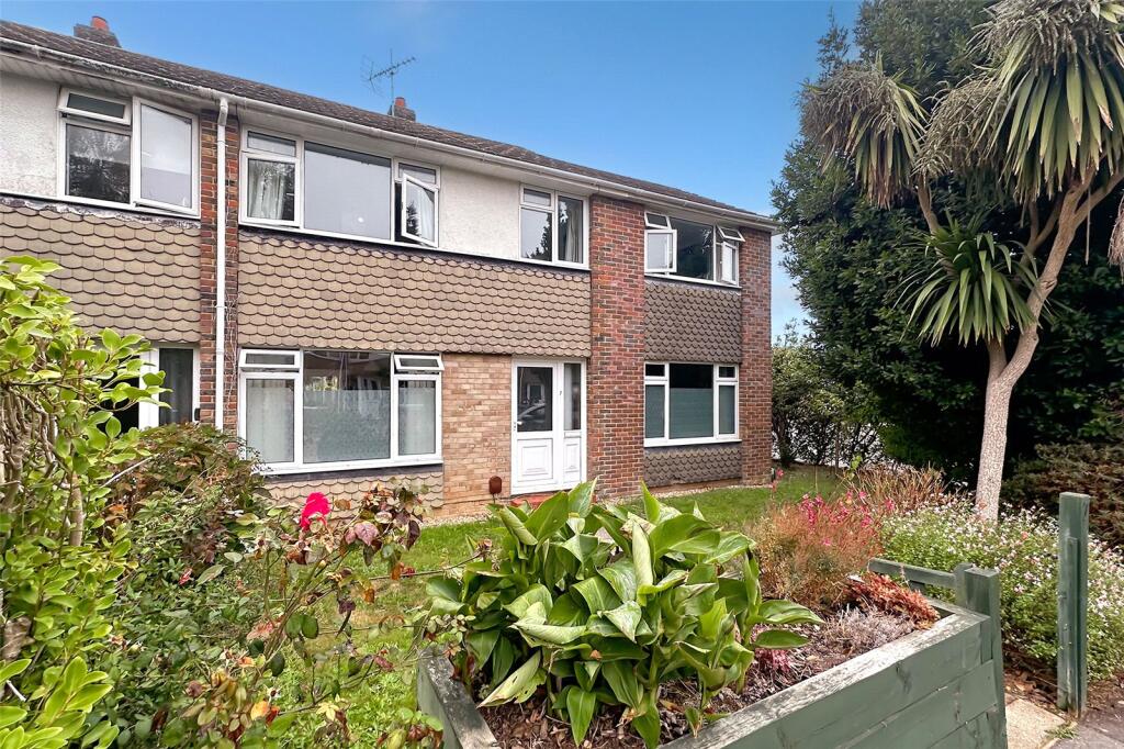 4-bed terraced on Orchard Gardens, Rustington, Littlehampton, West Sussex, £400,000