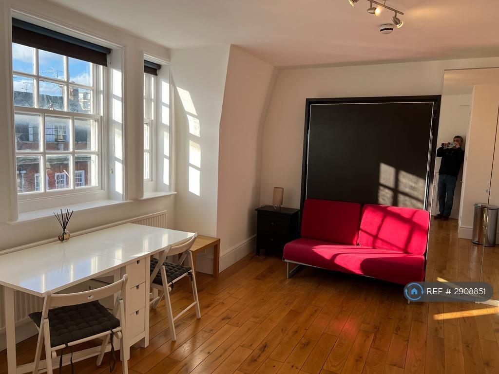 Main image of property: St. Johns Wood High Street, London, NW8