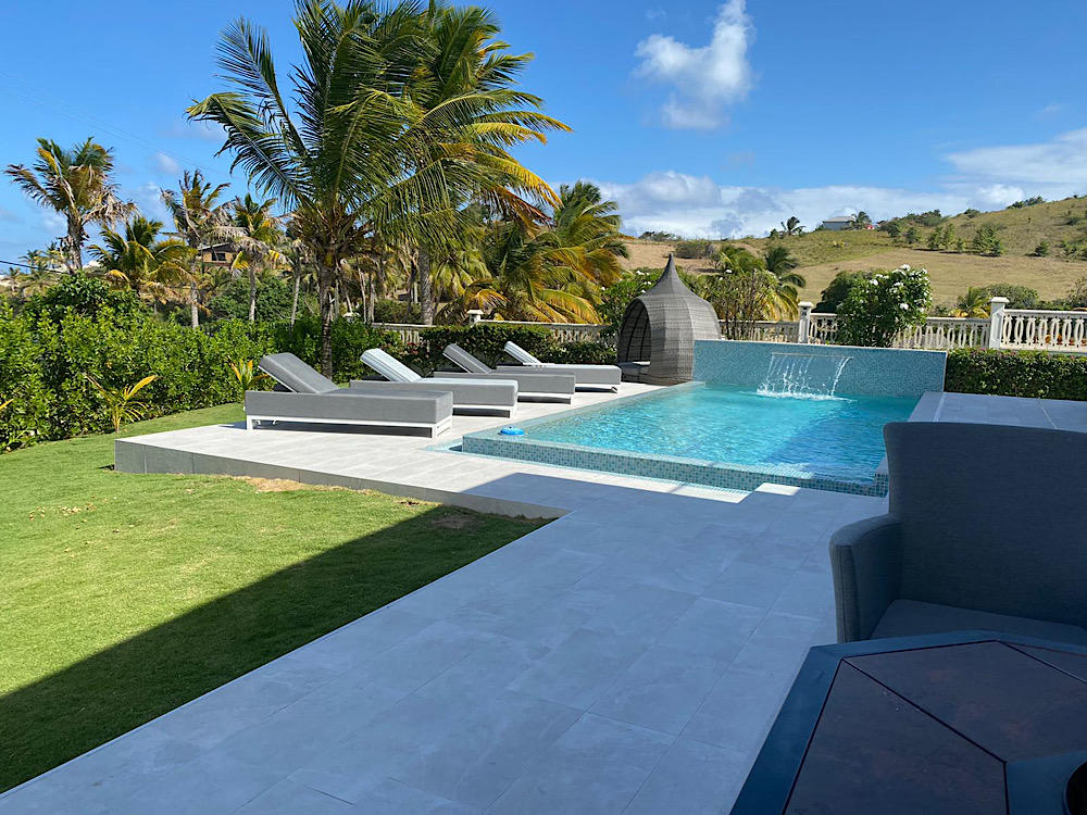 Main image of property: Willoughby Bay