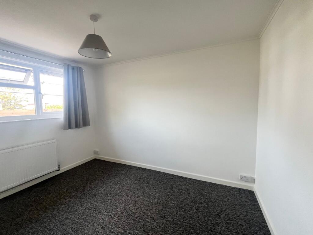 Meadow Way, Littlehampton, BN17 photo 5
