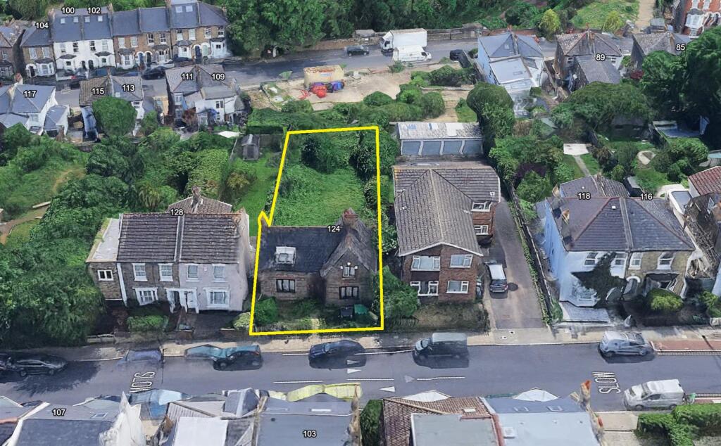 Main image of property: 124 Sunnyhill Road, Streatham London SW16