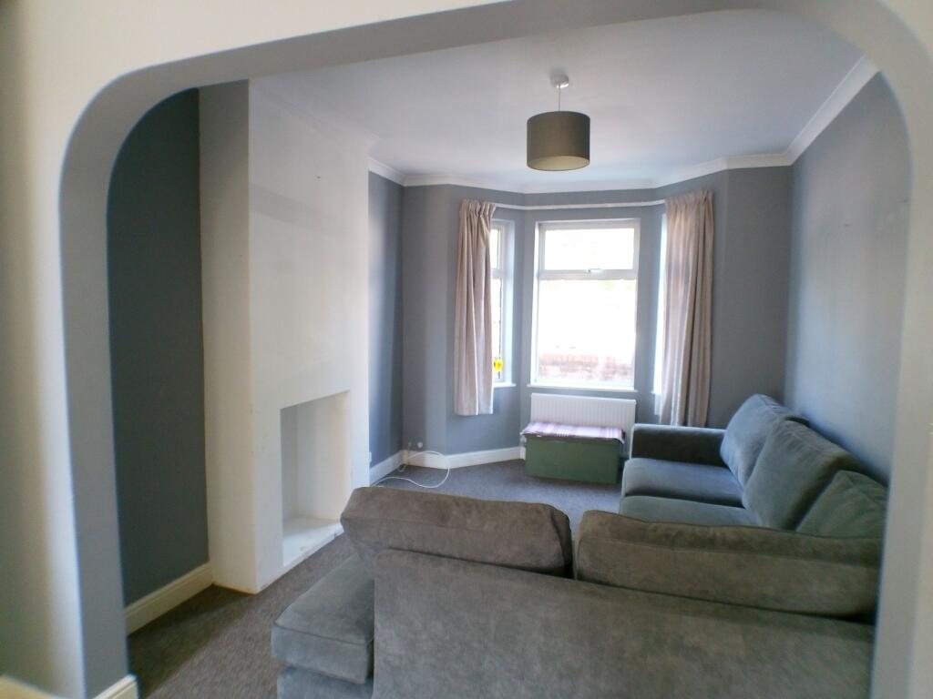 House in Guildford - View 2