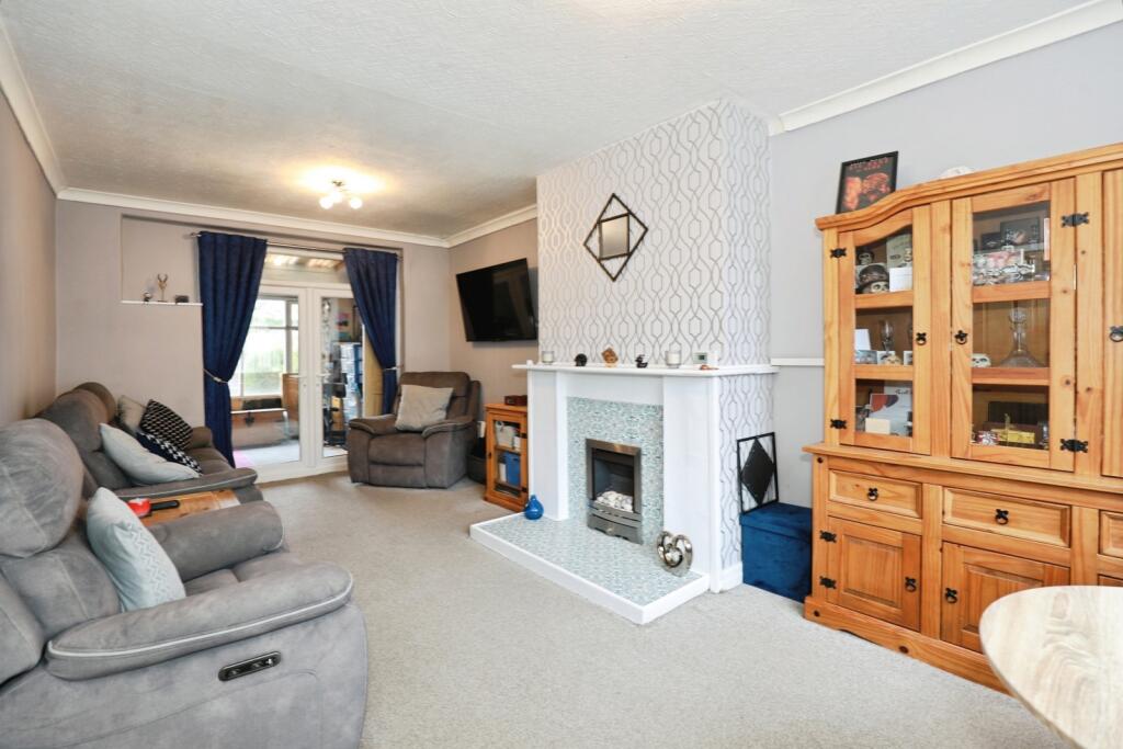 House in Crewe, Cheshire East - View 2