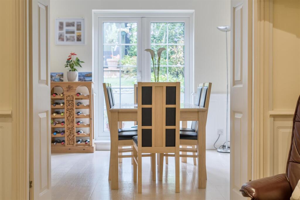 House in Brighton - View 3