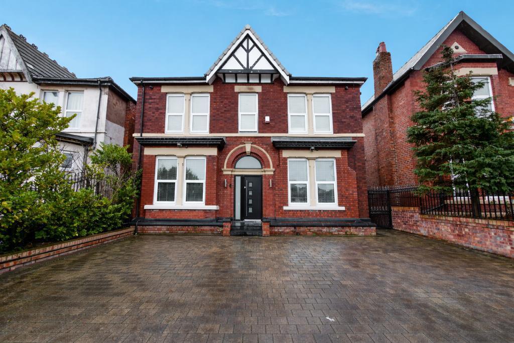 Main image of property: Hampton Road, Southport, Merseyside, PR8 6SS