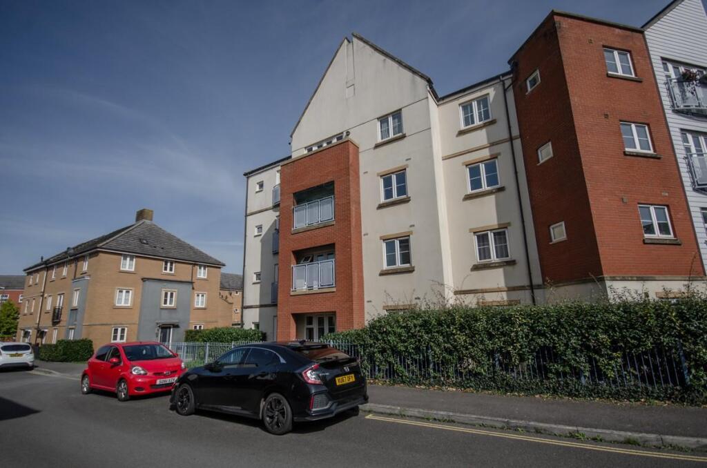 Main image of property: Arnold Road, Mangotsfield, Bristol, BS16 9LB