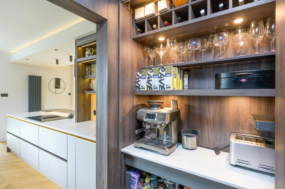 House in Bath - View 3