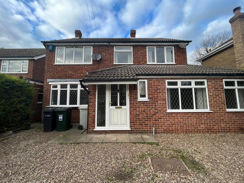 Main image of property: Highfield Road, North Thoresby