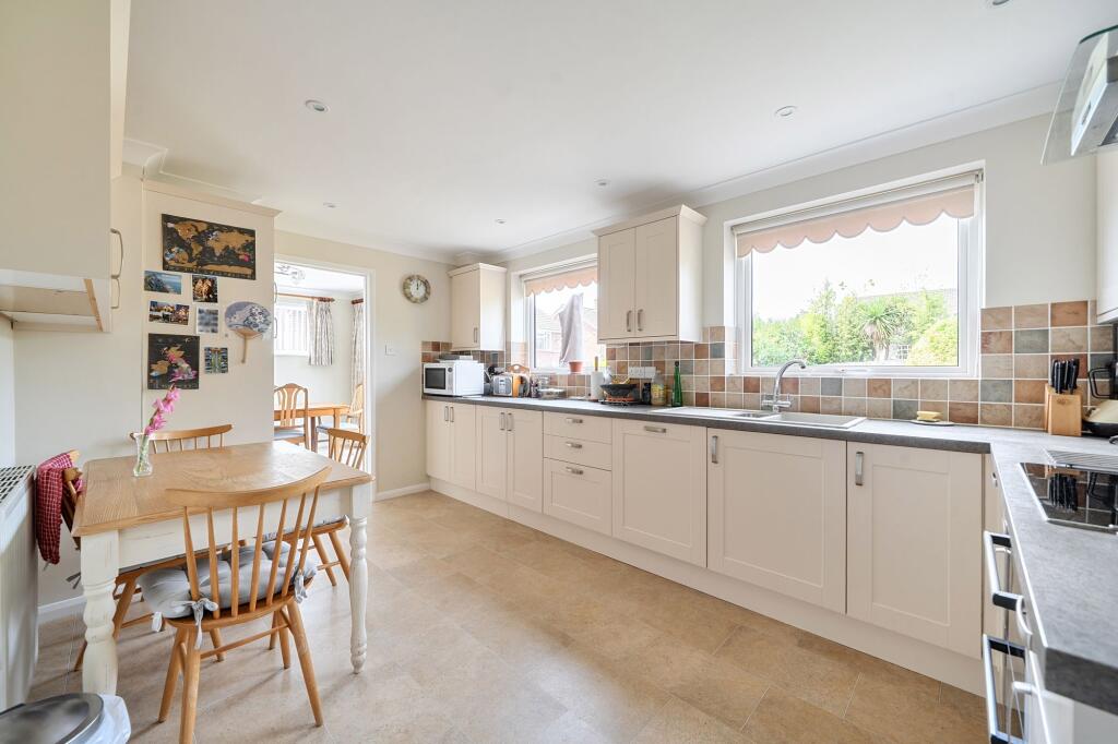 House in Southampton - View 2