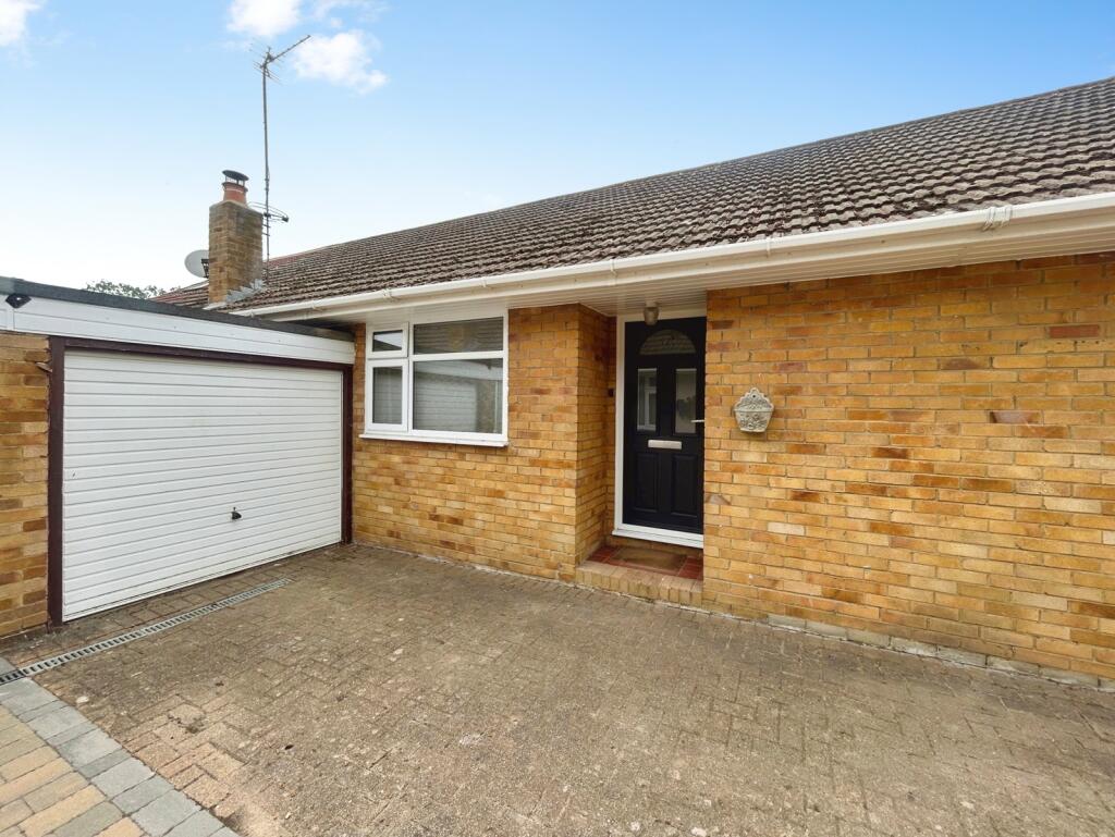 Main image of property: Foxwood Way, New Barn, Longfield, Kent, DA3
