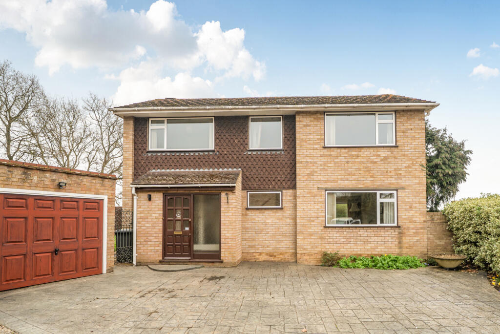 Main image of property: Elm Tree Close, Chertsey, KT16