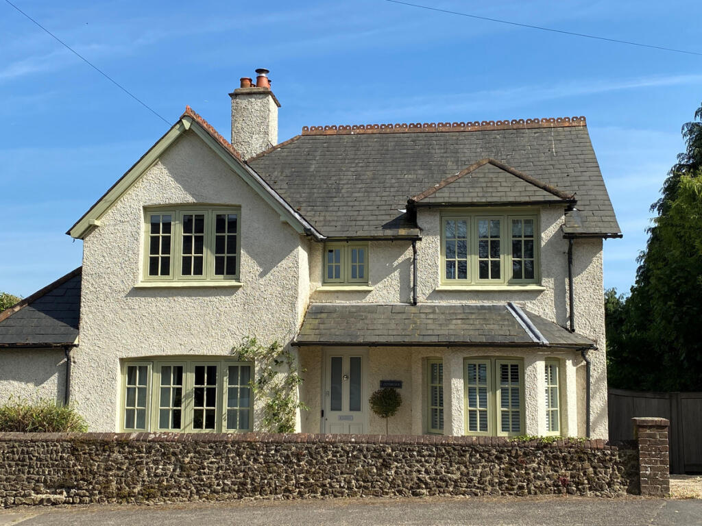 Main image of property: London Road, Rake, GU33