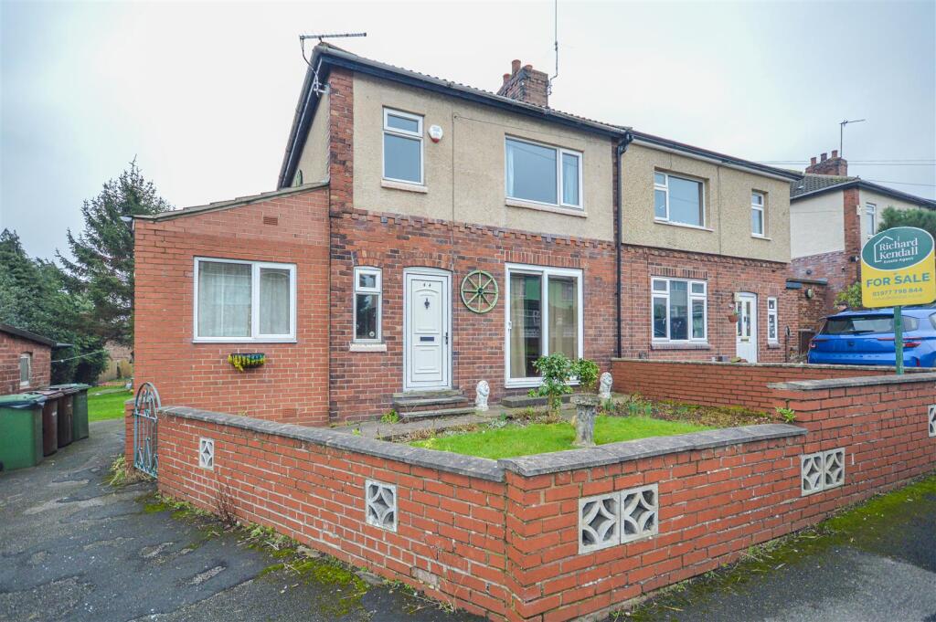 Main image of property: Hamel Rise, Hemsworth, Pontefract