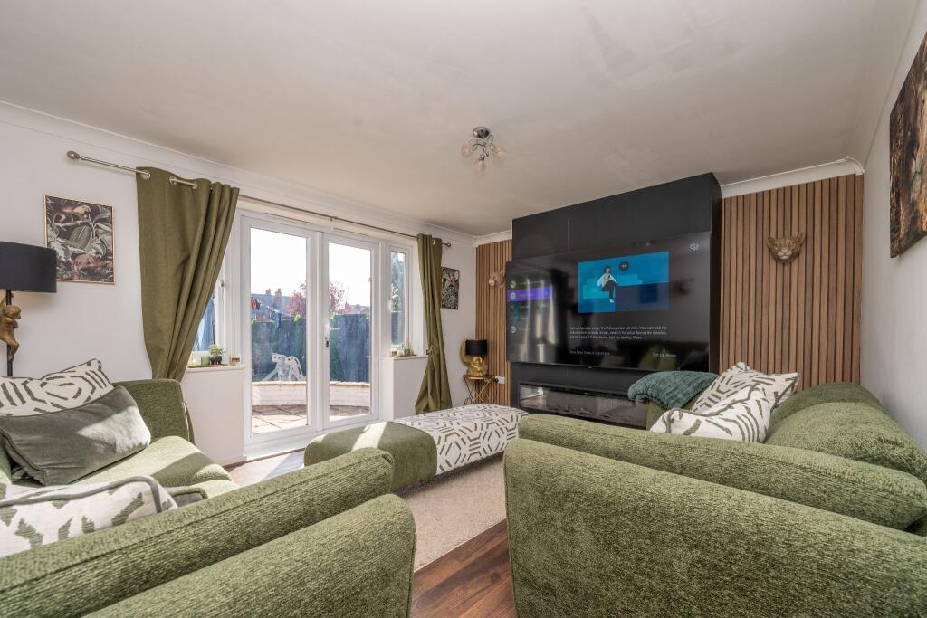 House in Stratford-on-Avon, Alcester - View 3