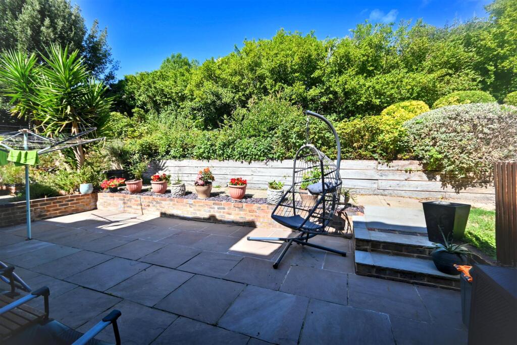 House in Brighton - View 4