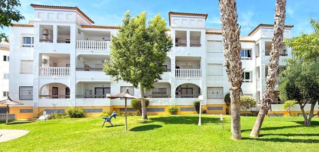 Main image of property: Valencia, Alicante, Villamartin