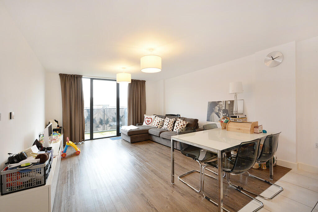 Main image of property: Maple Quays, SE16