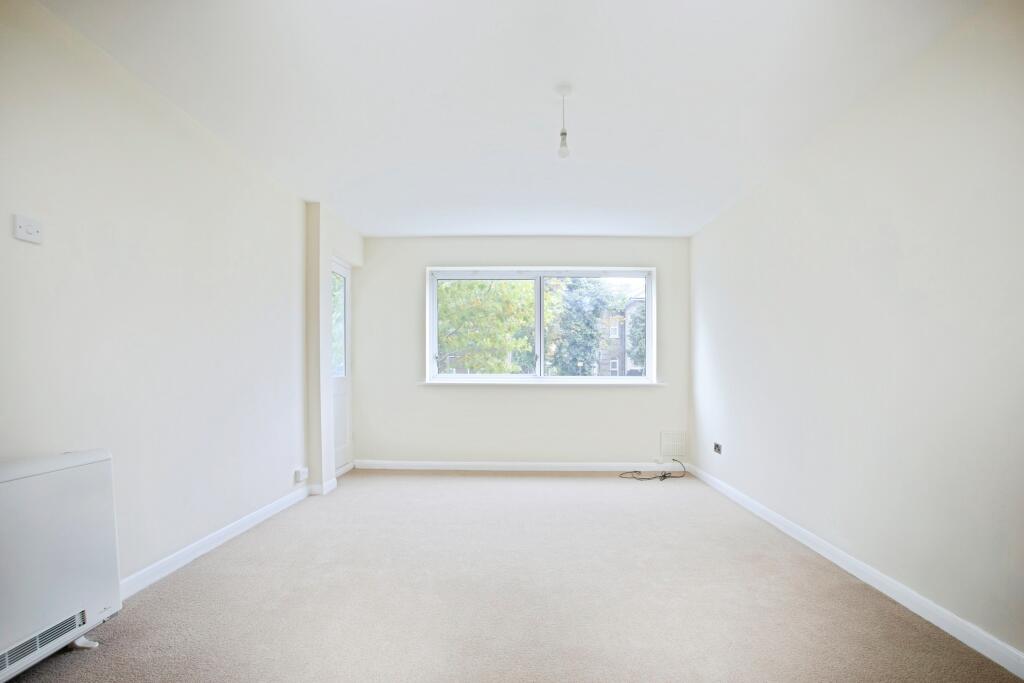 Apartment in Southampton - More