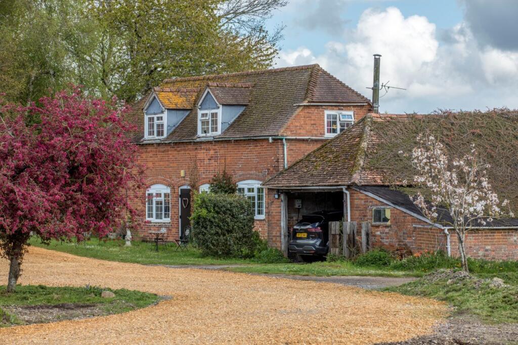 Kintbury Holt Cottage