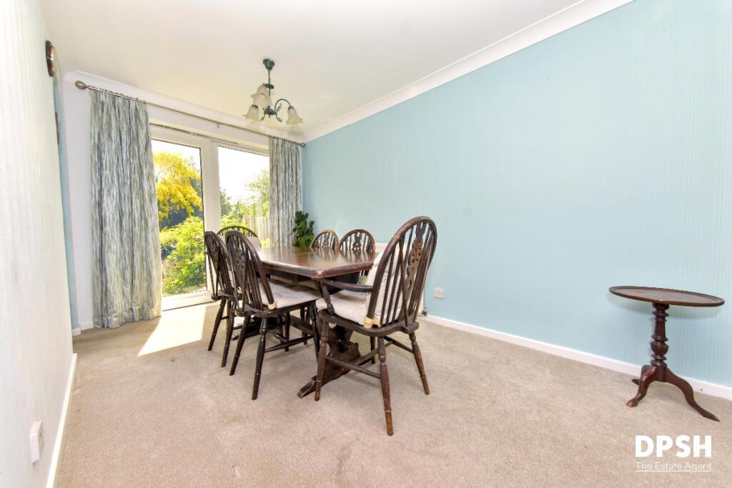 Highfield Close, Gildersome, Leeds - View 4