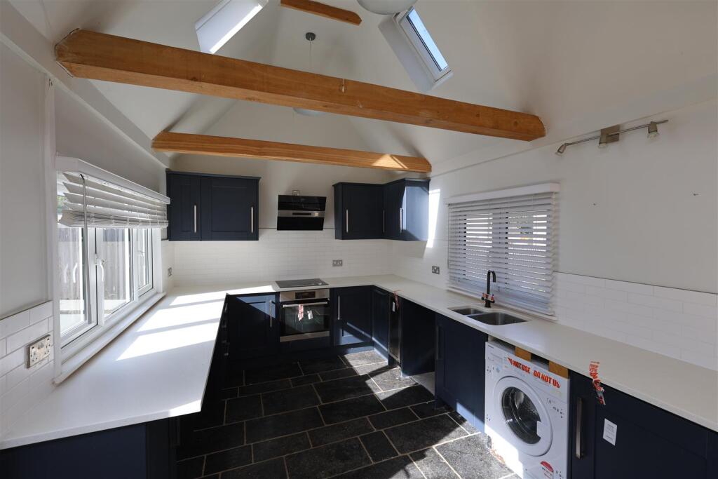 House in Sevenoaks, Sundridge with Ide Hill - View 2