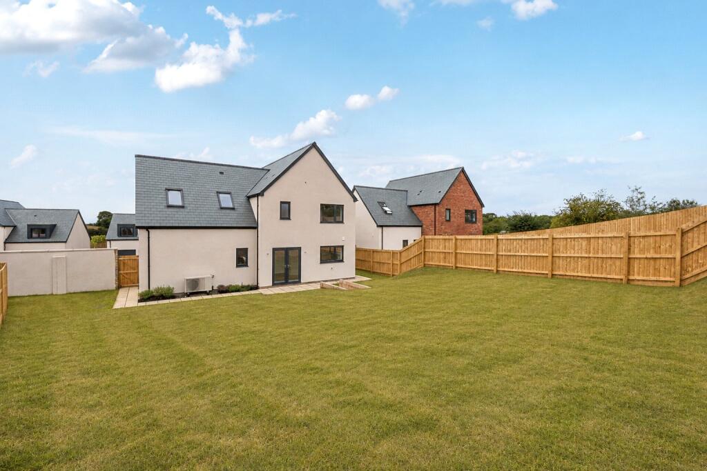 House in Exeter - View 4