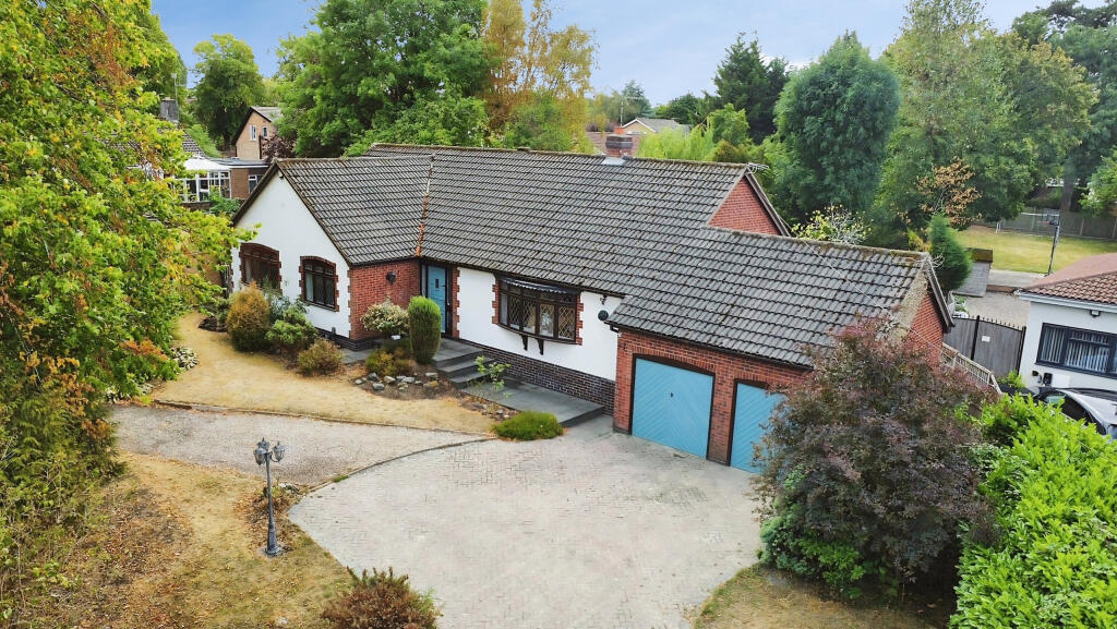Main image of property: Leicester Road, Glenfield, Leicester, Leicestershire