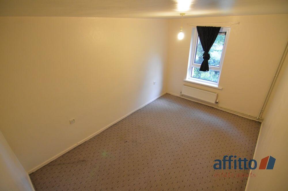Ipswich Close, Leicester photo 4
