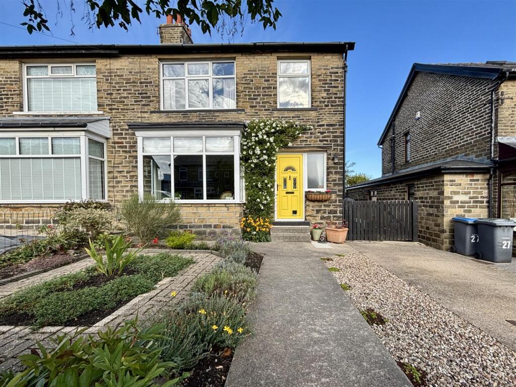 Main image of property: Fieldway, Clayton, Bradford