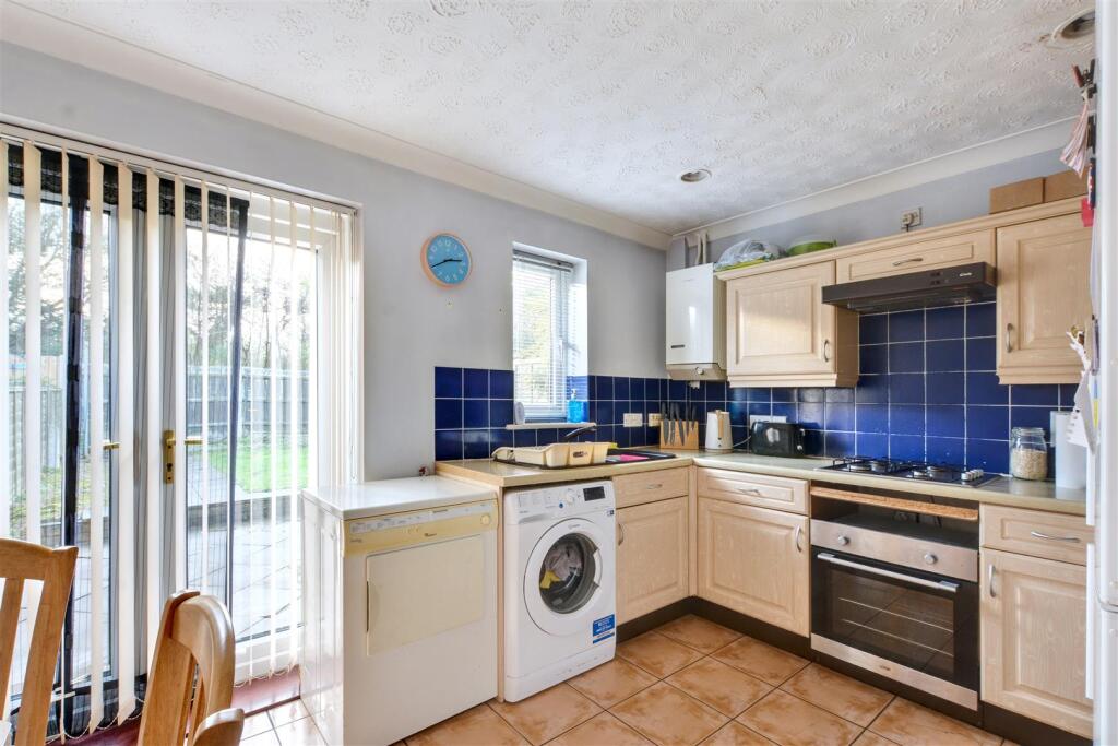House in Nottingham, Toton - More
