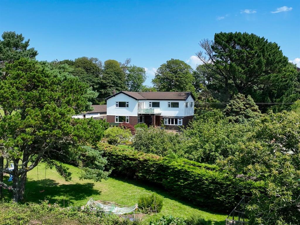 Main image of property: Bishopston, Swansea